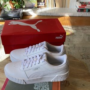 Brand new White Puma Sneakers